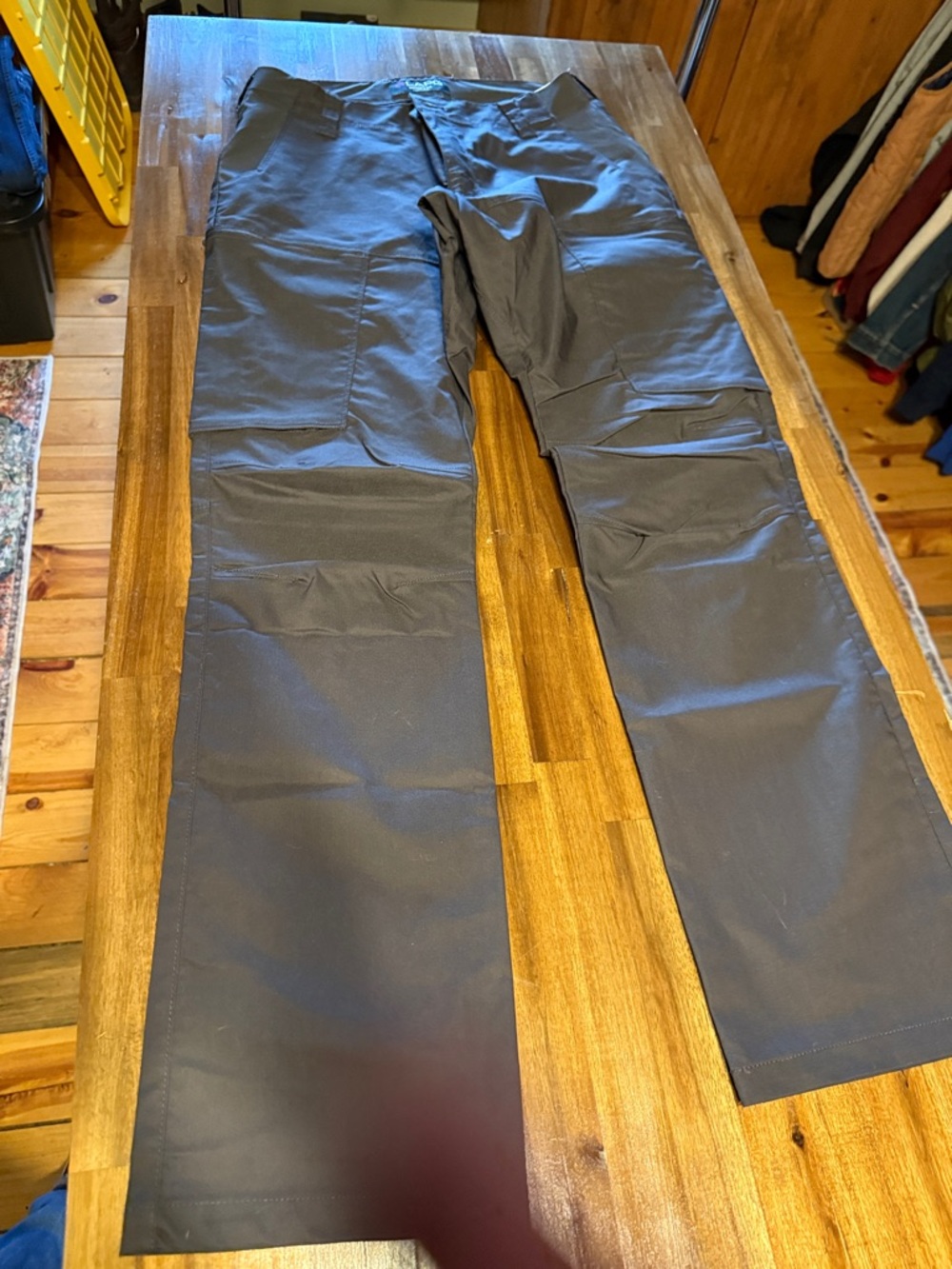 LAPG Women's BFE Pants in Black